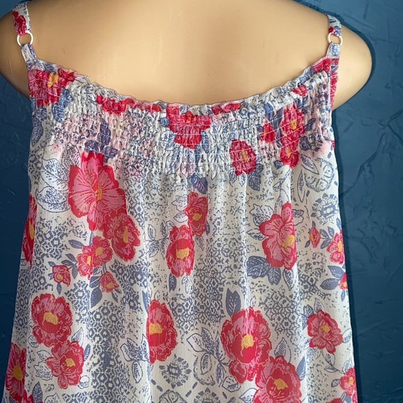 Torrid Floral Women’s Blouse Sz 1, top adjustable straps - Picture 5 of 10